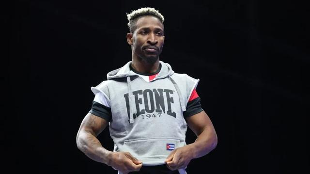 威廉·斯库尔强势回归，一月欧陆拳坛风云再起|拳击|拳手|拳迷|赛事|比赛_新浪体育_新浪新闻